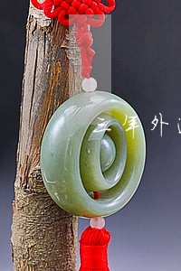 三年外逾期8次