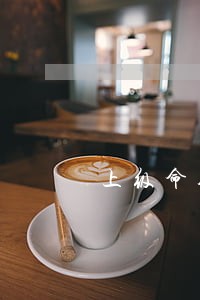 上级命令违法警察是否执行
