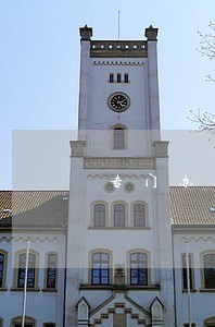 专门办理房地产律师起诉费用 专门办理房地产律师起诉费用
