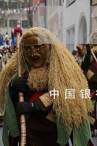 中国银行信用卡逾期成坏账怎么还