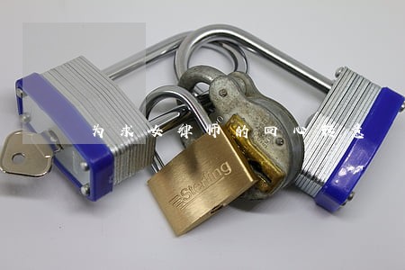 为求女律师的回心转意 为求女律师的回心转意