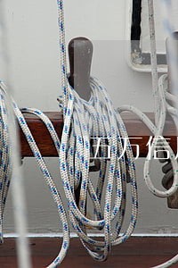 五万信用卡逾期每天多少钱 五万信用卡逾期每天多少钱