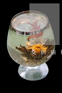交房逾期违约金跟贷款 交房逾期违约金跟贷款