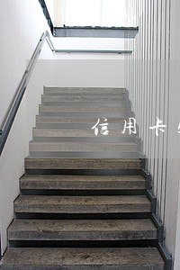 信用卡500逾期1年