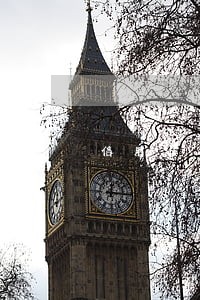 信用卡还款了还发信息说逾期 信用卡还款了还发信息说逾期