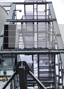 信用卡逾期9次可以贷款吗 信用卡逾期9次可以贷款吗