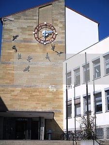 信用卡逾期一个月会扣多少钱 信用卡逾期一个月会扣多少钱