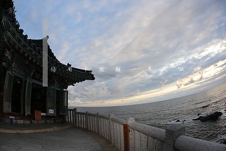 信用卡逾期一年可以申请分期吗
