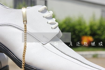 信用卡逾期一月还能继续用吗 信用卡逾期一月还能继续用吗