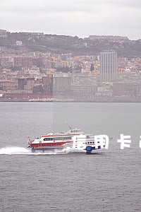 信用卡逾期中还能正常使用吗