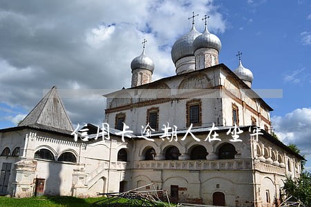 信用卡逾期人在坐牢 信用卡逾期人在坐牢