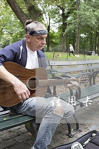 信用卡逾期可以读大学吗