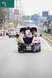 信用卡逾期多久会被冻结名下银行卡 信用卡逾期多久会被冻结名下银行卡