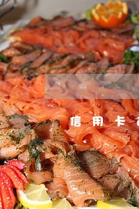 信用卡逾期多久算违约金 信用卡逾期多久算违约金