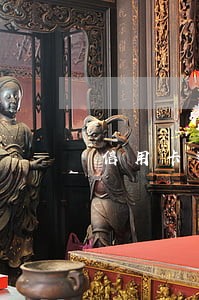 信用卡逾期是跟发卡行协商吗