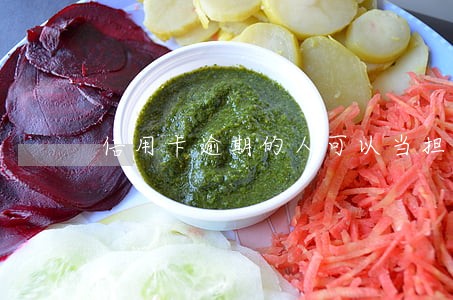 信用卡逾期的人可以当担保人吗 信用卡逾期的人可以当担保人吗