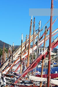 信用卡逾期联系三方正常吗 信用卡逾期联系三方正常吗