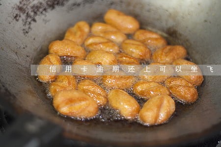 信用卡逾期还上可以坐飞机 信用卡逾期还上可以坐飞机