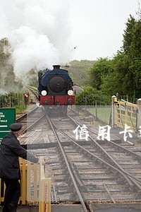 信用卡逾期还上后被注销吗 信用卡逾期还上后被注销吗
