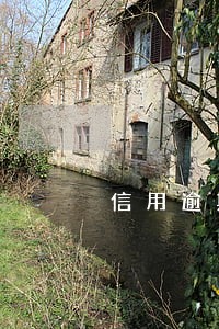 信用逾期费用多了300多