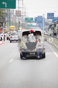 假冒移民律师在纽约华人社区行骗 假冒移民律师在纽约华人社区行骗