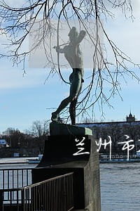 兰州市聘请债权债务律师多少钱 兰州市聘请债权债务律师多少钱