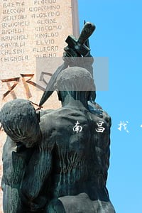 南昌找公司债务纠纷律师多少钱 南昌找公司债务纠纷律师多少钱