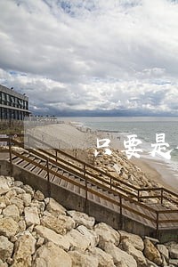 只要是律师就有律师资格证吗 只要是律师就有律师资格证吗