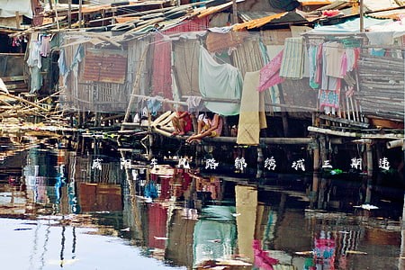 咸阳东风路锦绣城三期违法施工 咸阳东风路锦绣城三期违法施工