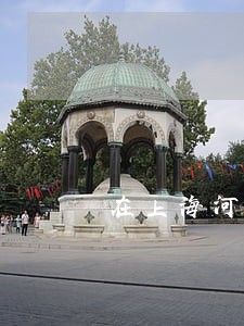 在上海河道里划船违法吗 在上海河道里划船违法吗