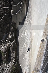 天津周边建筑房地产律师 天津周边建筑房地产律师