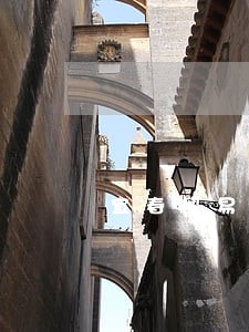 宜春贸易合同纠纷律师在线咨询 宜春贸易合同纠纷律师在线咨询