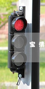 宝清早市闹法院打人 宝清早市闹法院打人