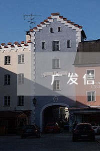 广发信用卡逾期还能用吗 广发信用卡逾期还能用吗