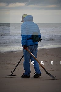 建股票群违法 建股票群违法
