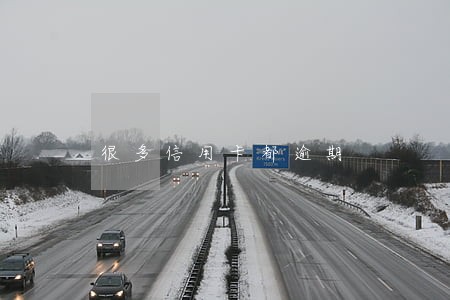 很多信用卡都逾期