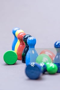律师徽章怎么带 律师徽章怎么带