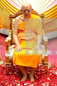 律师称尚不清楚原因 律师称尚不清楚原因