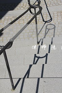 律师隐瞒事实怎么解决 律师隐瞒事实怎么解决