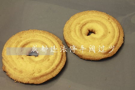 成都违法停车阀过少 成都违法停车阀过少