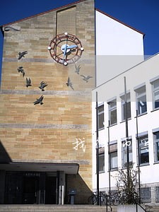 找律师写起诉书要多少钱 找律师写起诉书要多少钱