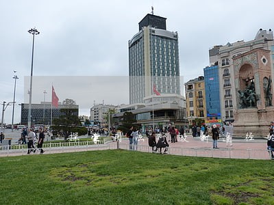 探索司法行政新途径的引路者 探索司法行政新途径的引路者