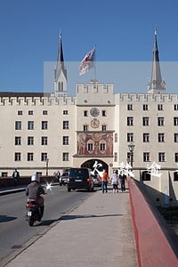 欠款逾期刚收到短信说要上门 欠款逾期刚收到短信说要上门