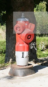 武侯法院钟在洪 武侯法院钟在洪