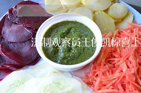 法制观察员王俊凯惊喜上线 法制观察员王俊凯惊喜上线