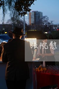 法院慰问看望第一书记 法院慰问看望第一书记