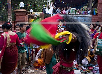 法院送法进企业宣传标语 法院送法进企业宣传标语