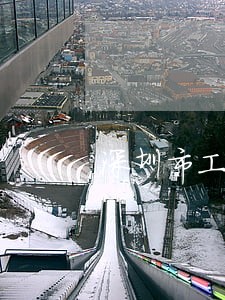 深圳市工程欠款纠纷律师哪里找 深圳市工程欠款纠纷律师哪里找