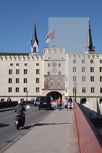 烟台市债务纠纷律师咨询电话 烟台市债务纠纷律师咨询电话