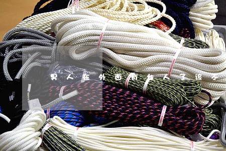 男人在外面有女人了该不该离婚 男人在外面有女人了该不该离婚